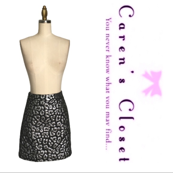 NWOT Micheal Kors Silver & Black Mini Skirt - Picture 3 of 8